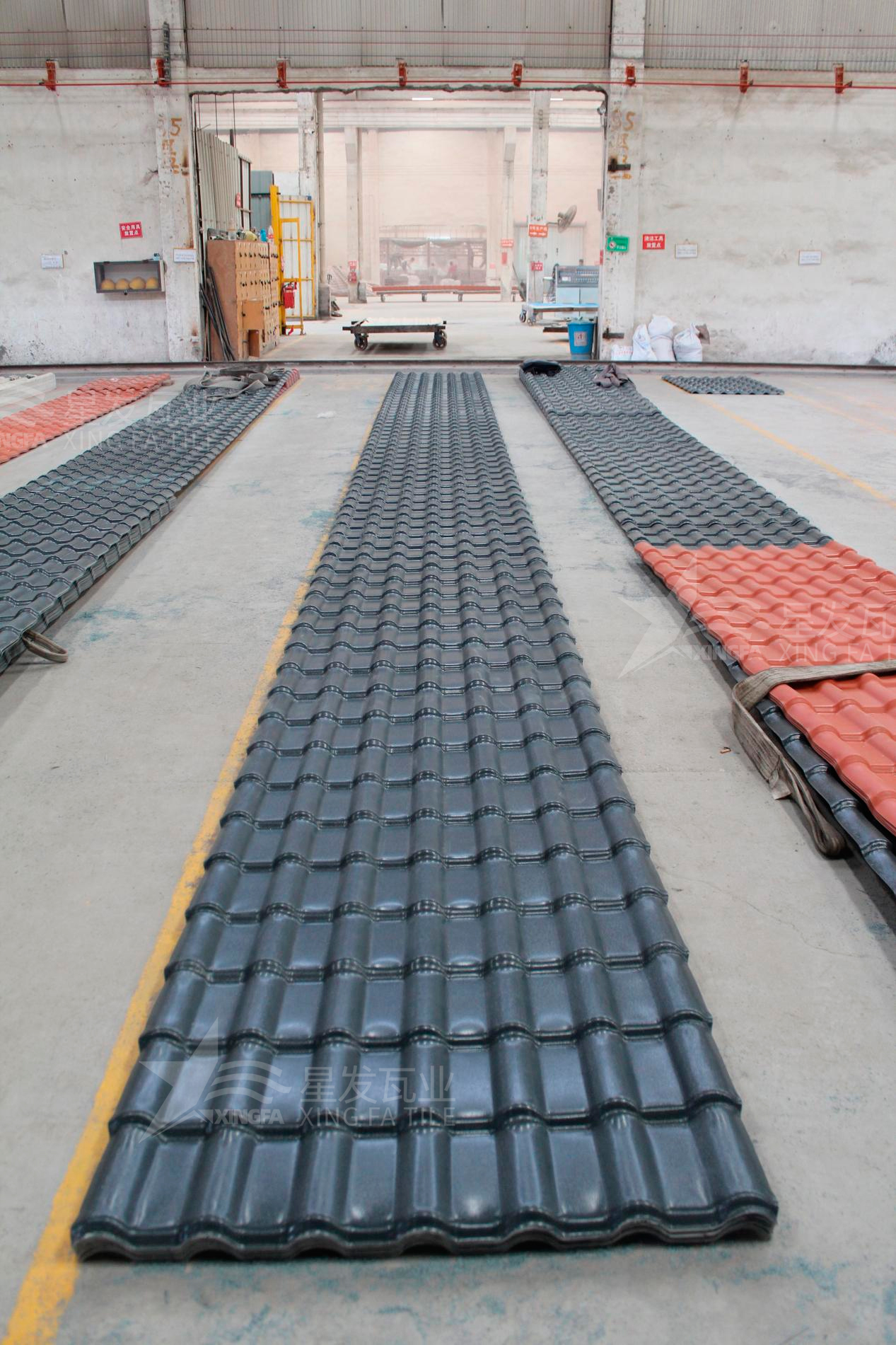 合成樹脂瓦色彩鮮艷光亮?xí)粫?huì)危害到身體健康呢？究竟是好是壞？