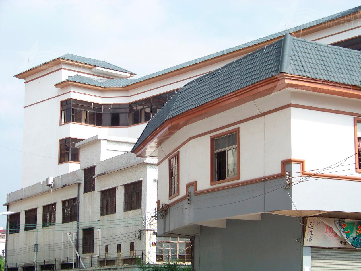 屋面ASA樹脂瓦廠家生產的樹脂瓦價格實惠、品質優(yōu)良、性價比高