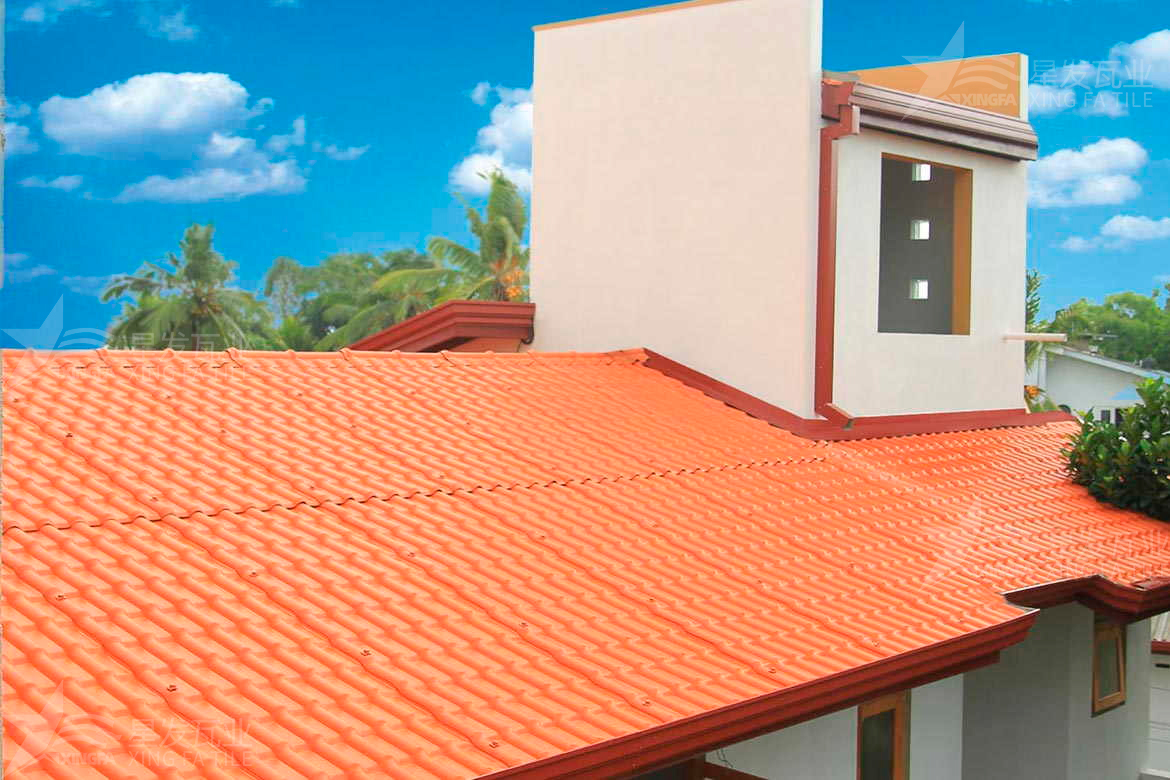 南方雨水多適合鋪蓋合成樹脂瓦嗎？樹脂瓦蓋在多雨水地區(qū)的好處？