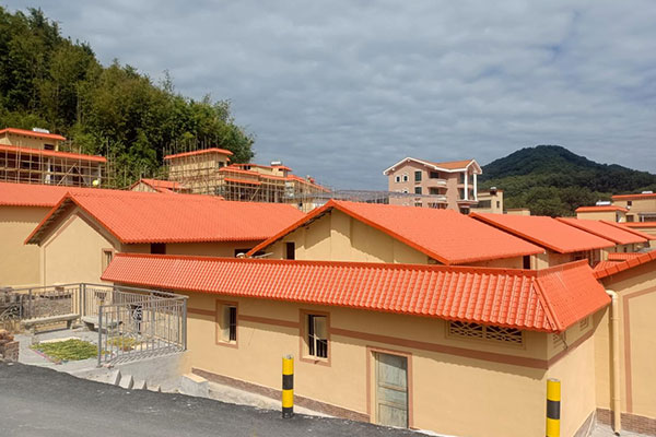 農(nóng)村建房選擇樹脂瓦，到底有什么好處？